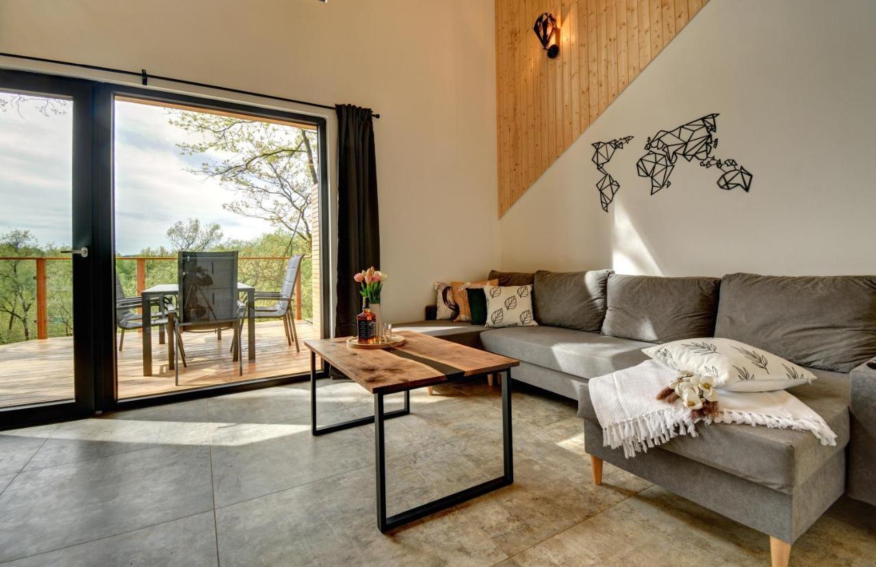 Riverside Holiday home *
